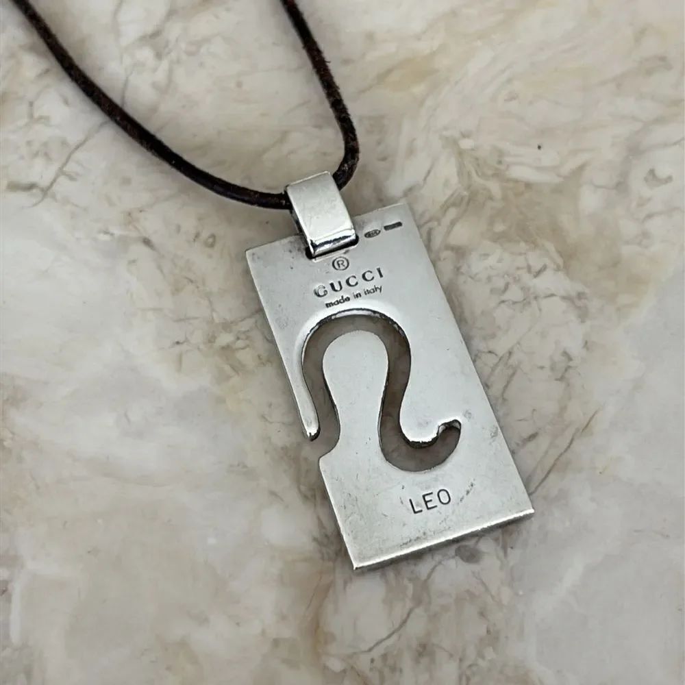 GUCCI Leo 925 Sterling Silver Zodiac Dog Tag Unisex Necklace Pendant